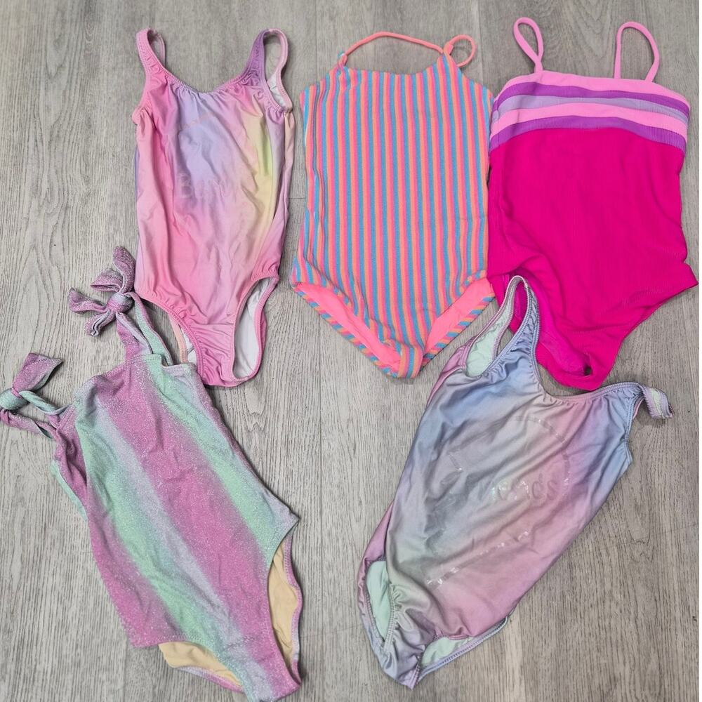 Shade Critters,Beach Riot & more Kids Bathing Suit Bundle Size 6/7